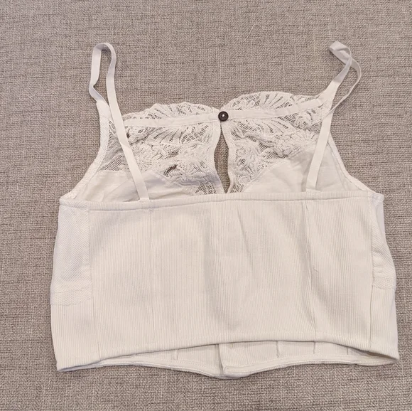 NWT Free People Have my Heart Crop Top - Picture 3 of 7